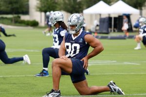 Giro muerto | Experiencias: Titans forman DL Solomon Thomas de Cowboys