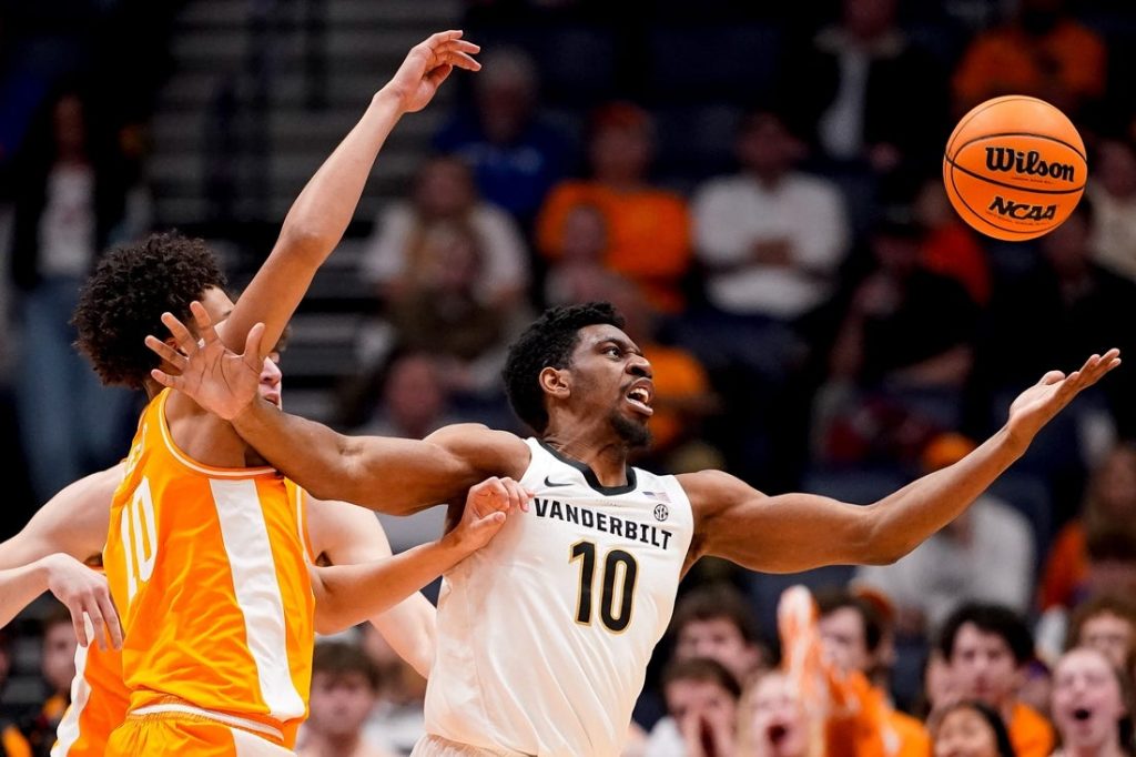 Giro muerto | Vanderbilt vence a su rival Tennessee por segunda vez en la semana