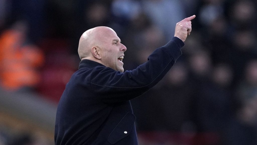 Liverpool: Arne Slot tiene un proceso “esencialmente excelente” para visualizar y ganar el aliento de los fanáticos de los Rojos, dice Jamie Carragher
