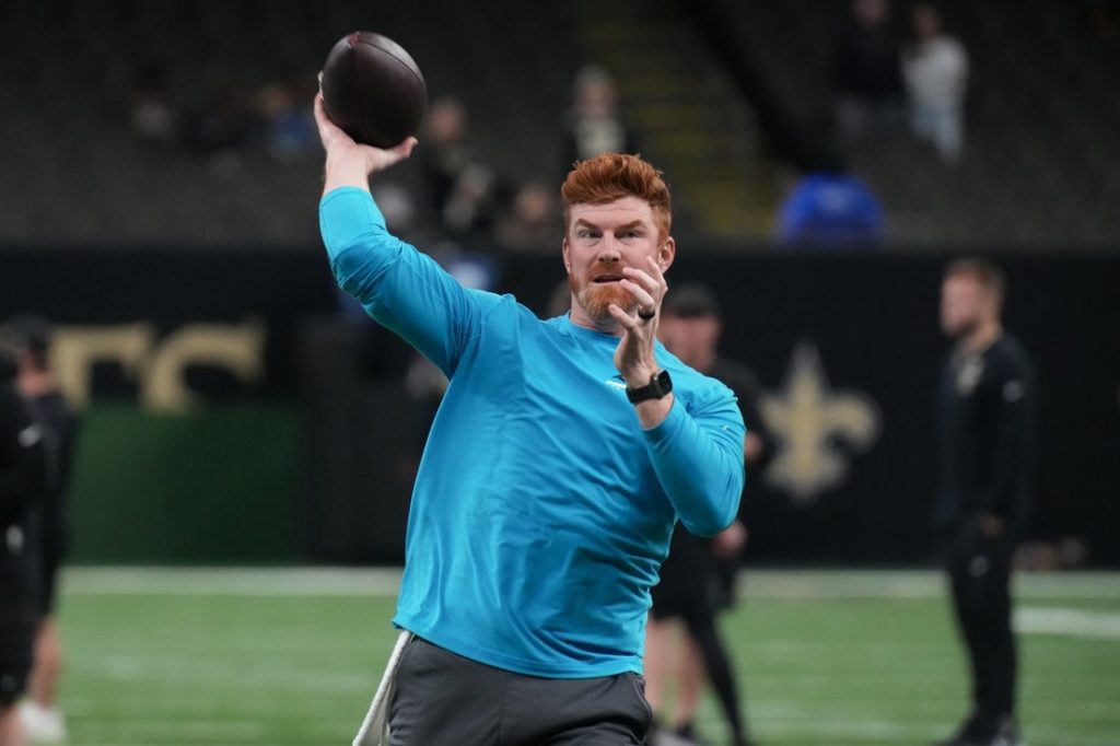 Giro muerto | Experiencias: Eagles intercambian por el débil QB Andy Dalton