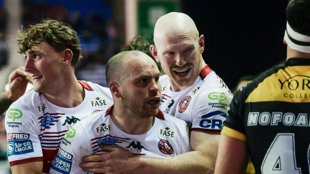 Liga Extensa: Wigan sigue dando gran alarma contra York en un emocionante 23-22 para mantenerse invicto.