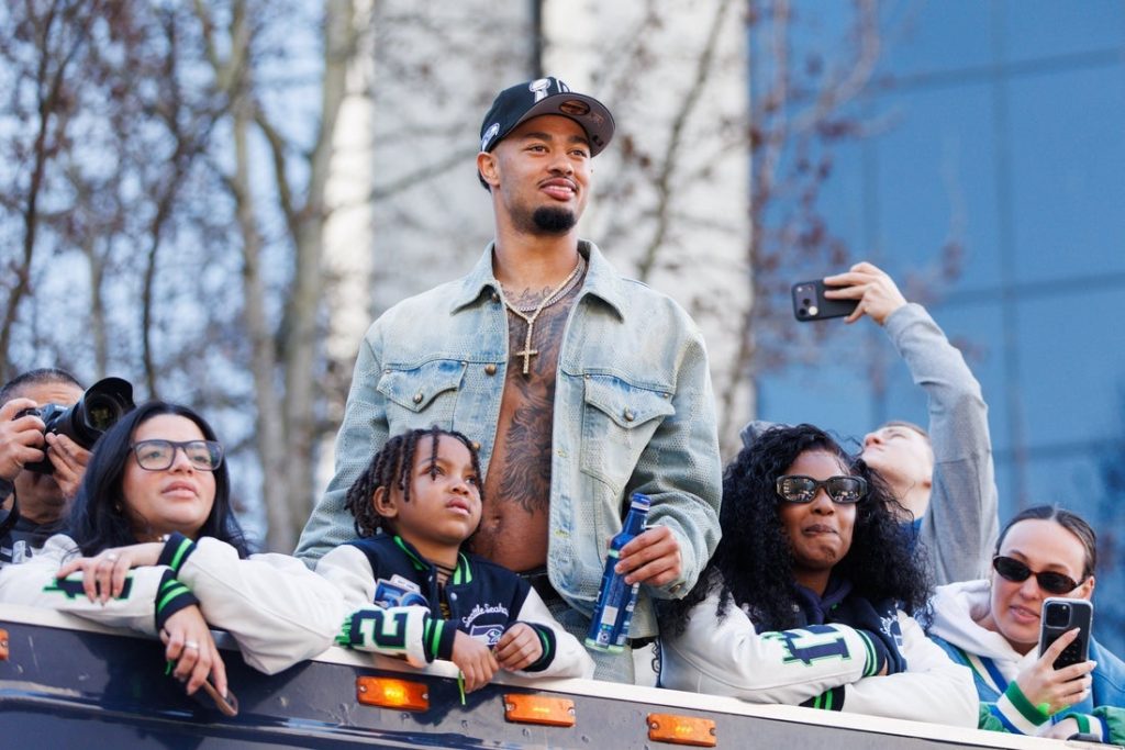 Giro muerto | Los Seahawks expresan opciones alternativas de quinto año sobre WR Jaxon Smith-Njigba y CB Devon Witherspoon