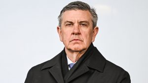 Preguntas y respuestas de los Rangers sobre la revelación de fragmentos de £ 16 millones, planes de transferencia, choque de fanáticos de Mature Company, futuras asignaciones de seguimiento de Celtic Park, cumbre de árbitros VAR y más