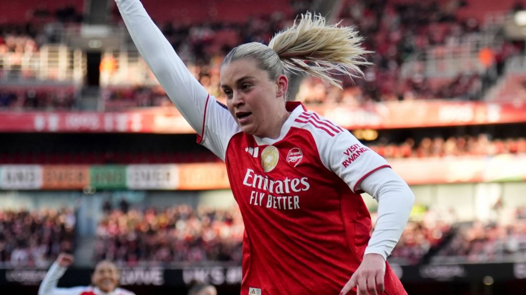 Arsenal Femenino 5-2 Tottenham Femenino: el hat-trick de Alessia Russo retiene a los Gunners en la pelea por el título de la Gran Liga Femenina