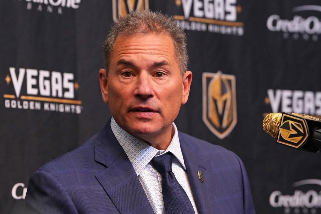 Giro muerto | El entrenador de chimenea de los Golden Knights, Bruce Cassidy, contrata a John Tortorella