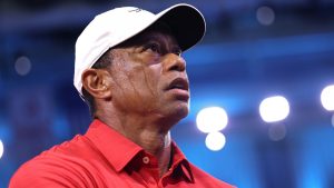 Tiger Woods enfrenta desafíos mucho mayores que decidir si jugar o no el Masters después del accidente automovilístico, dice Paul McGinley
