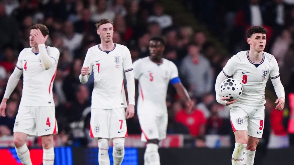 Inglaterra 0-1 Japón: Kaoru Mitoma logra el merecido triunfo mientras los Tres Leones experimentales no logran disparar una vez más