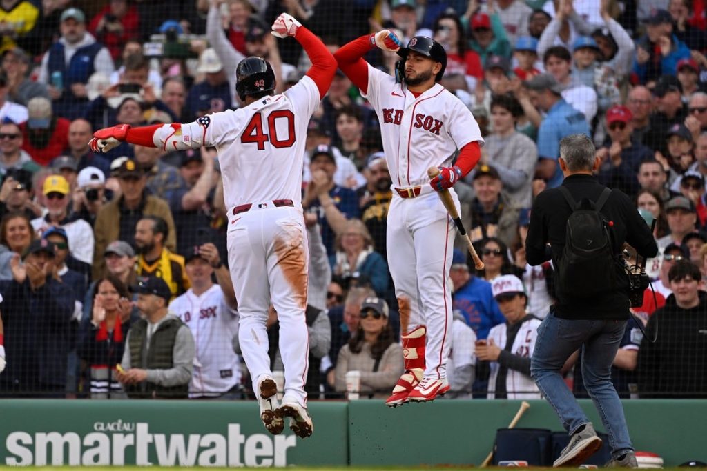 Giro muerto | Los jonrones respaldan a los Medias Rojas aceptando el primer partido del Fenway contra los Padres