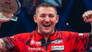 Nathan Aspinall gana el Premio Colosal de Dardos de Alemania al vencer a Danny Noppert en la final