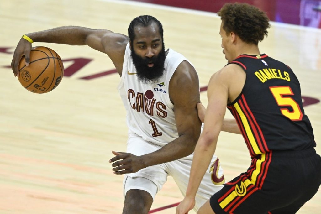 Giro muerto | Los Hawks enfrentan un choque fundamental en la revancha con los Cavaliers