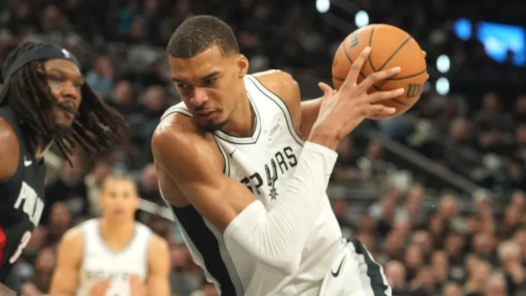 Wembanyama regresa con una lluvia de “stocks” para guiar la victoria de los Spurs en Portland | Carrying News Spain