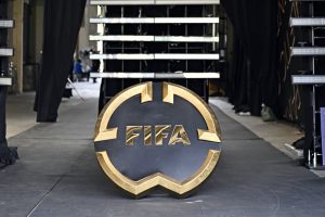 Giro muerto | FIFA ante la posibilidad de ampliar financiación y cobros para los equipos