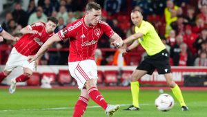 Nottingham Wooded Area 1-0 Aston Villa: el penalti de Chris Wood ofrece a Wooded Area la ventaja en el partido de ida sobre Villa en la semifinal de la Europa League
