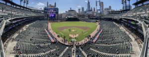 Los Tigres se enfrentan a la Realeza en un enfrentamiento nocturno en el Estadio Kauffman