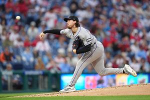 Giro muerto | Los Rockies desperdician ventaja de 6 lanzamientos antes de vencer a los Filis en 11
