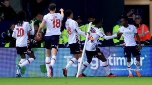 Bolton Wanderers 1-0 Bradford City: Amario Cozier-Duberry anota el gol de la victoria para los Trotters en la semifinal del play-off de la League One