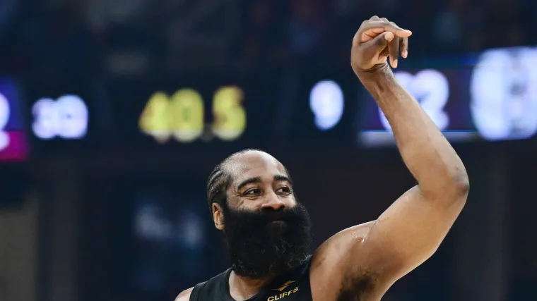 Cómo Harden le ganó el último cuarto a Cunningham para que Cleveland descuente ante Detroit | Sporting Data