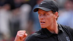 Iniciado italiano: Jannik Sinner encaja en la historia de Novak Djokovic mientras Coco Gauff lucha por el apoyo para vencer a Mirra Andreeva
