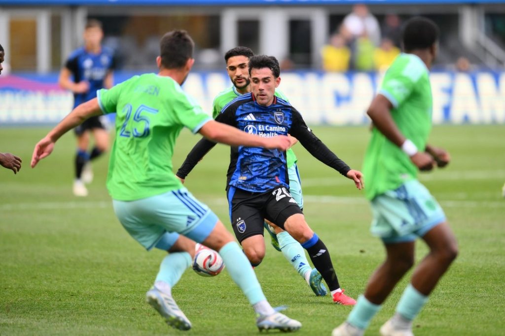 Giro muerto | Los Sounders continúan brillando en el terreno local y derrotan a los Earthquakes