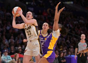 Giro muerto | Caitlin Clark compra por recibir un derrame cerebral como presentadora de Fever Mystics