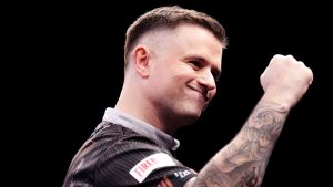Luke Woodhouse gana el primer título del PDC después de vencer a Andrew Gilding en la clausura del Avid Gamers Championship 18 en Leicester