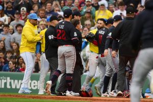 Giro muerto | El ataque de 12 hits de los Mellizos ayuda a Taj Bradley a dominar a los Medias Rojas
