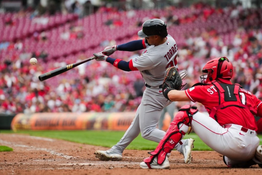 Giro muerto | Los Cardinals estallan con 8 carreras contra los Reds para obtener el Juego 1 de la doble cartelera