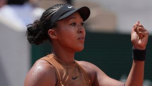 Comienzo francés: Naomi Osaka prepara el choque de Aryna Sabalenka en la cuarta ronda mientras la pareja crece en Roland-Garros