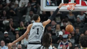 Mike Brown sabe que sus Novel York Knicks sufrirán para defender a Victor Wembanyama | Carrying Recordsdata