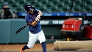 Los Astros reinstalan al 2B José Altuve (tensión indirecta izquierda) de IL
