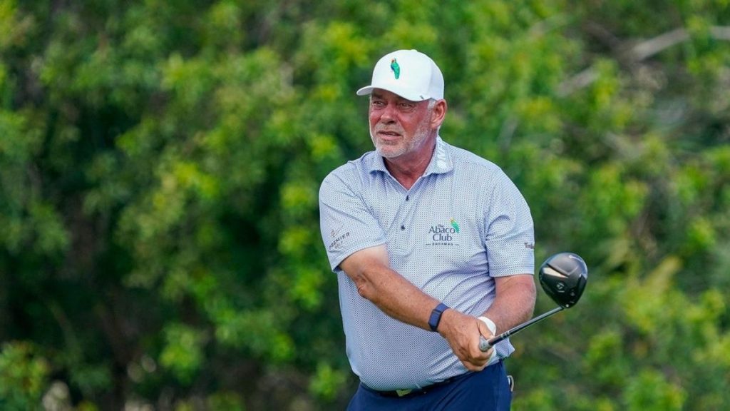 Darren Clarke gana el segundo título de AmFam con su nuevo socio Ben Crane