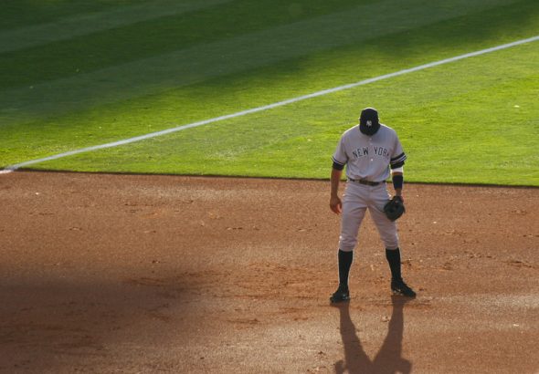 Spencer Jones logra su primera ocupación en el hogar, energizando a los fanáticos de los Yankees
