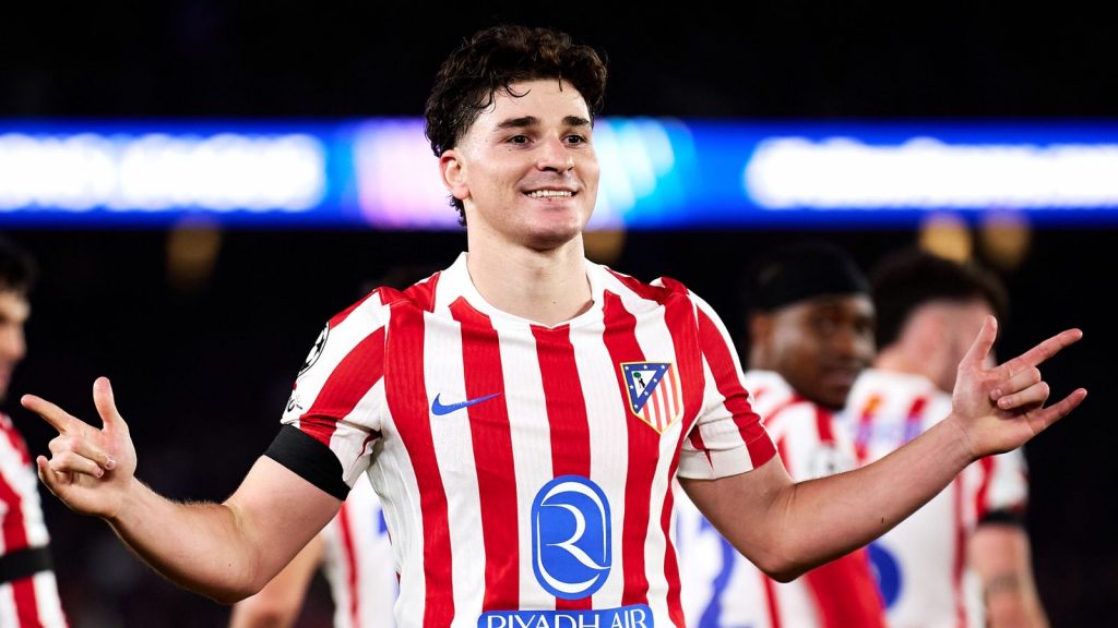 Julián Álvarez: el Atlético de Madrid rechaza la oferta del Real Madrid de £ 129 millones para el delantero y se burla de sus oponentes en las redes sociales