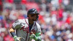Los Bravos colocan a Ronald Acuña Jr. (tendón de la corva) en la lista de lesionados