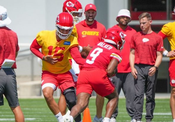 La extensión del quarterback de los Chiefs, Patrick Mahomes, eleva el valor del acuerdo a más de 500 millones de dólares