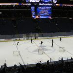 Jimmy Snuggerud de los Blues gana un espacio en el equipo de novatos de la NHL