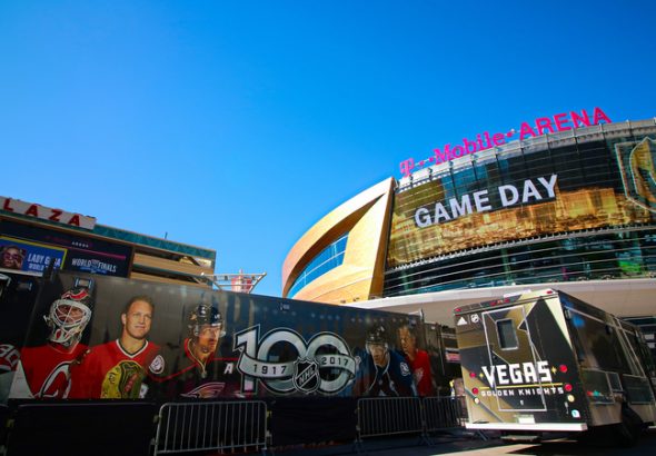 Los huracanes avanzan en la clausura de la Copa Stanley contra los Golden Knights