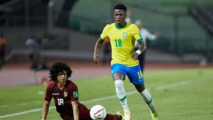 Vinícius Jr. en Mundiales: partidos, goles, expulsiones, lesiones y estadísticas de su historia en la Copa del Mundo y la Selección de Brasil | Wearing News