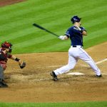 Ron Marinaccio de los Padres suspendido por HBP intencional, el manager Craig Stammen multado