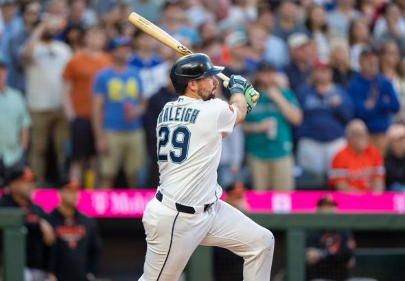 Cal Raleigh impulsa el triunfo para los Marineros a su regreso de IL