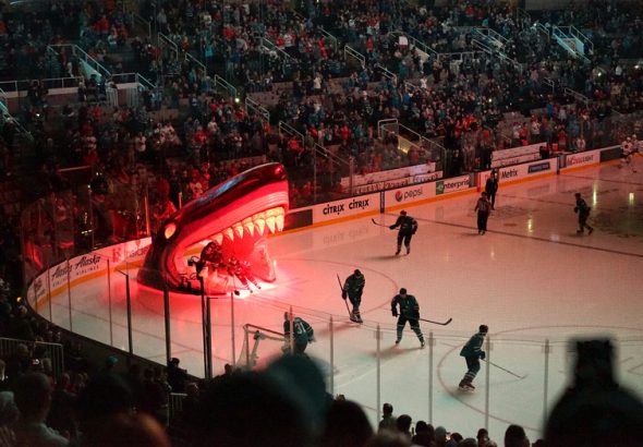 Sharks Commerce altera la ruta de los Blackhawks para la cuarta selección general en el Draft de la NHL