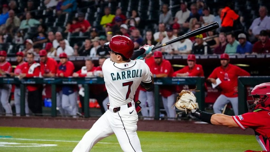 Corbin Carroll lanza a los D-backs a vencer a los Angelinos 8-1
