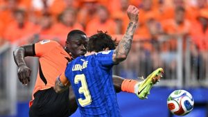 Brian Brobbey y Cody Gapko aseguran dobletes mientras Holanda derrota a Suecia