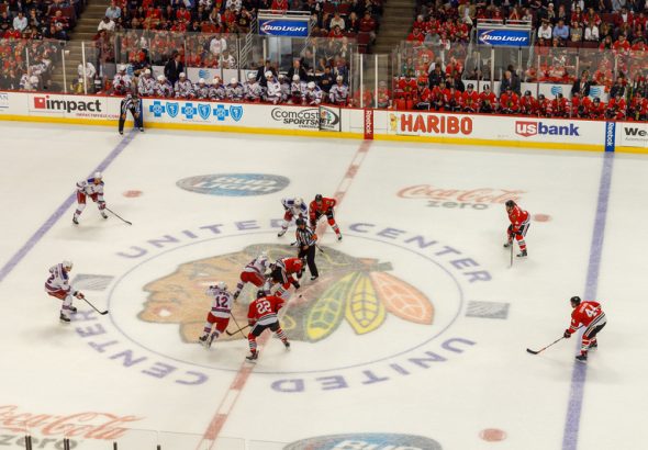 Los Blackhawks amplían las ofertas de clasificación para Bedard, Korchinski y otros
