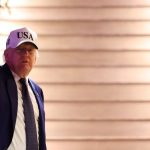 El presidente Trump experimenta un valor de 122.000 dólares en entradas gratuitas para eventos en 2025