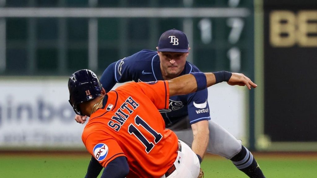 Rays fuera en vivo para tartamudear la historia Astros en duelo de lanzadores por noveno salvamento consecutivo