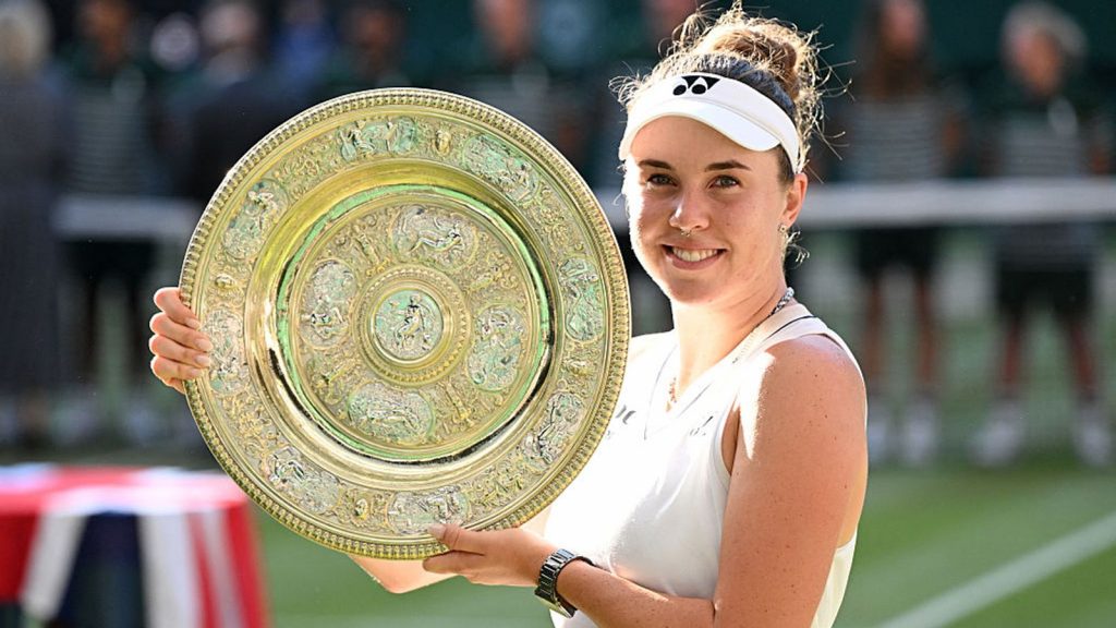 Wimbledon: Linda Noskova gana su primer título de Grand Slam con una victoria en sus memorias sobre su compatriota checa Karolina Muchova