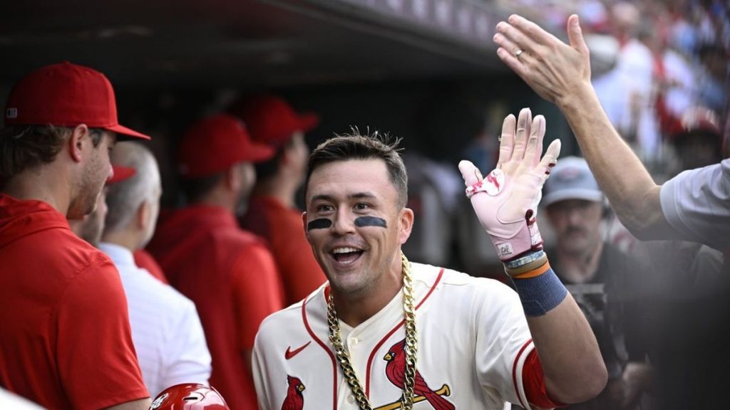 Lars Nootbaar y Matthew Liberatore empujan a los Cardinals a superar a los Bravos