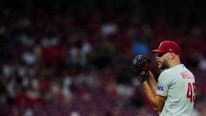 Zack Wheeler de los Filis rechaza una invitación individual tras un desaire inicial