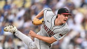 Ildemaro Vargas y Diamondbacks se remontan a barrida total sobre Dodgers